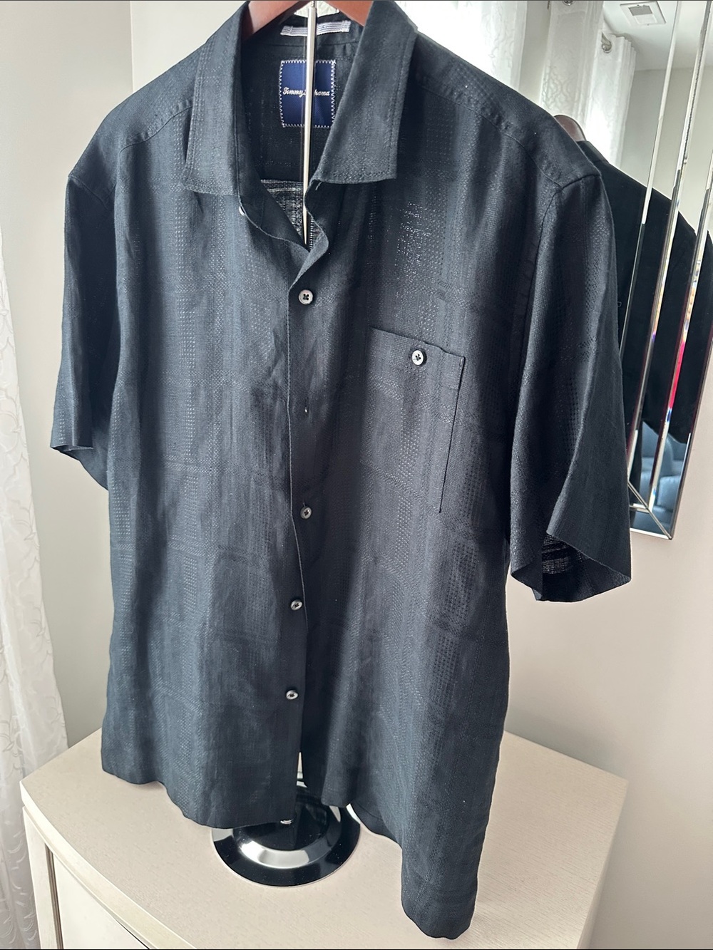 Tommy Bahama Black Short Sleeve Button Down Shirt with Chest Pocket